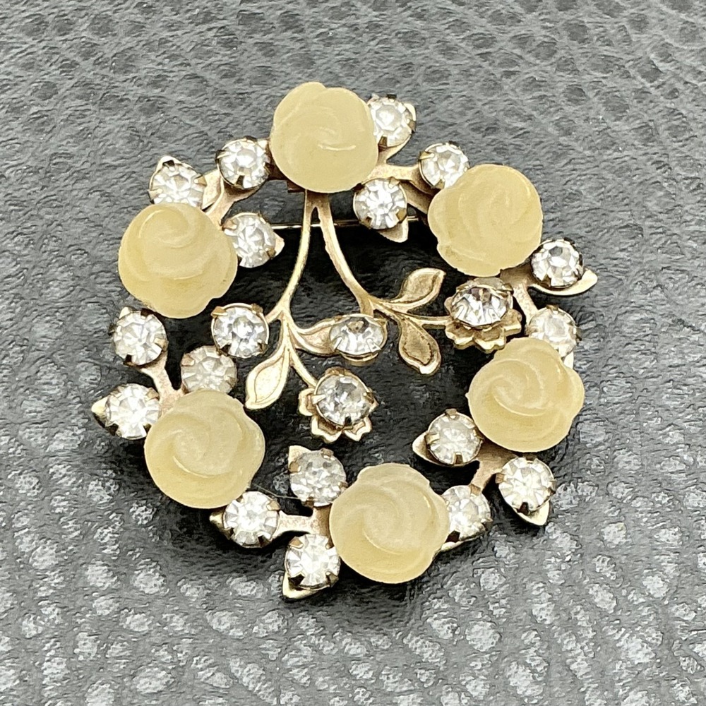 Vintage Brooch Cream Rose Floral Rhinestones Gold Tone Wreath 2" Retro Estate